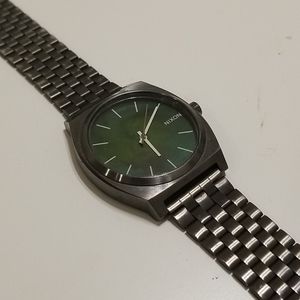 Nixon Time Teller watch
